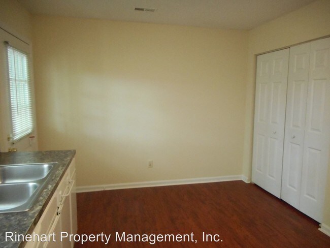 Building Photo - 1108 Camden Ave