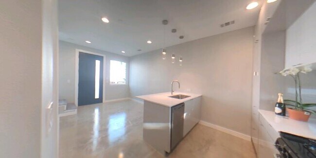 Foto del edificio - 2108 Tillery St