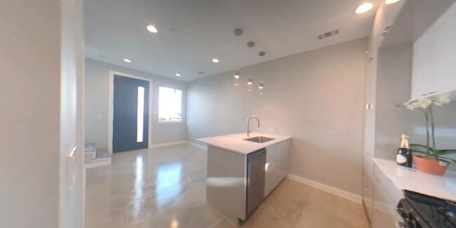 Building Photo - 2108 Tillery St