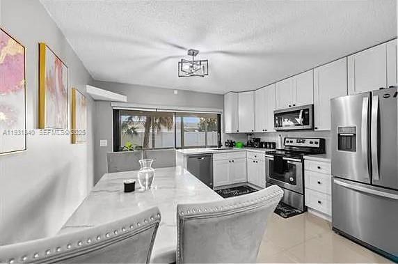 Foto del edificio - 5404 NW 25th Ave