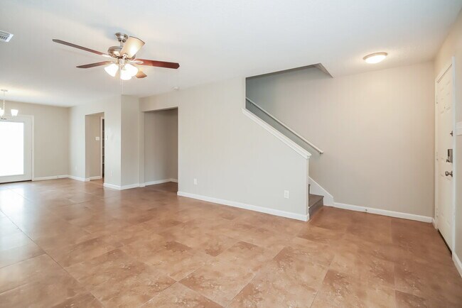 Foto del edificio - 1711 Oak Ridge Dr