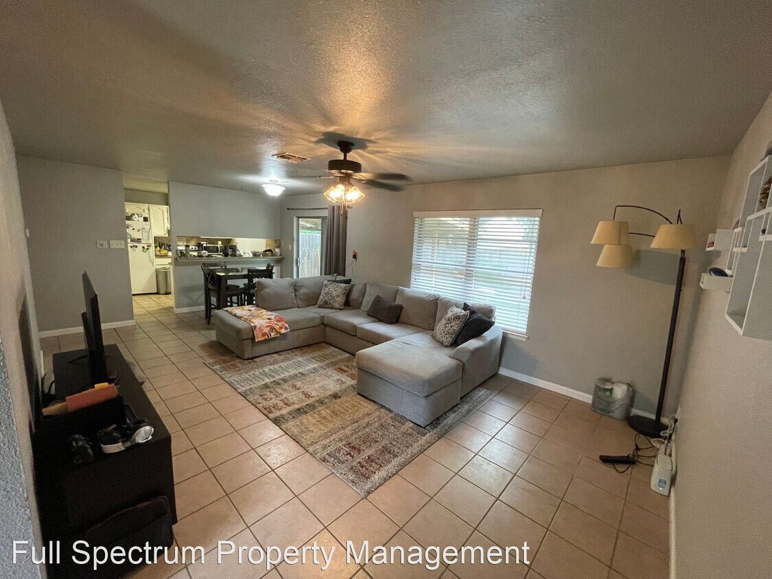 Primary Photo - 2 br, 1 bath House - 6850 Mountain Spring