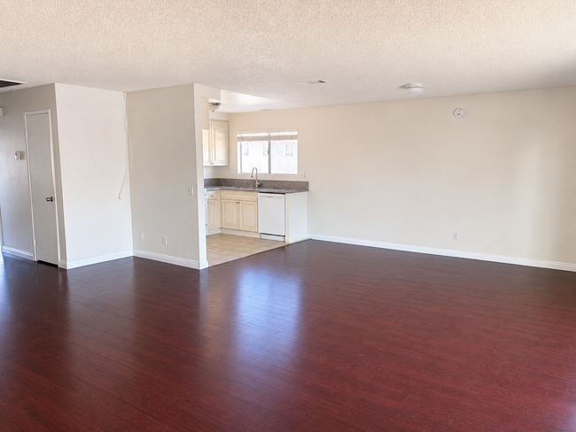 Photo - 1208 Post St (Redlands, CA) House