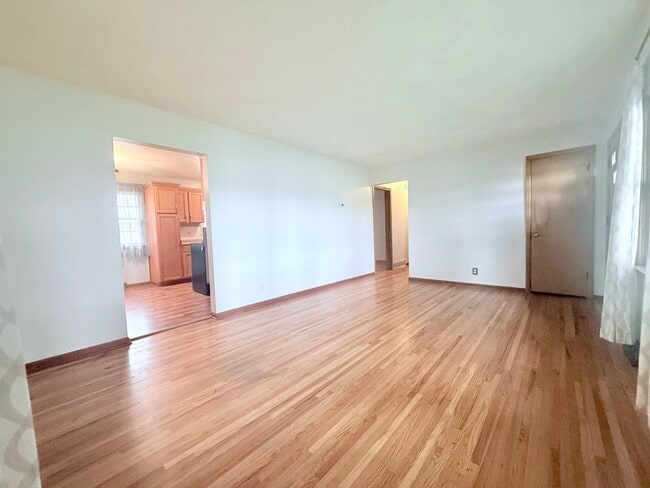 Sala de estar - 1205 Dorothy Dr