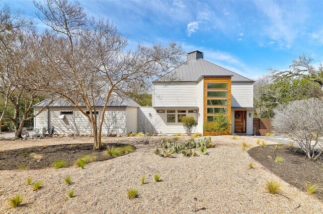 Foto del edificio - 6 Sugar Creek Dr