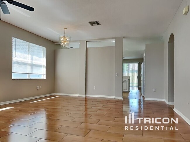 Building Photo - 8531 Pinetop Ridge Lane Brooksville FL