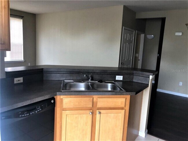 Foto del edificio - 2/2 Condo For Rent 32839