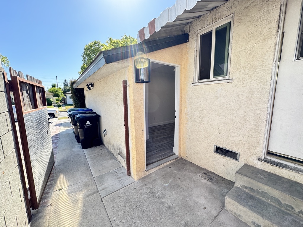 Foto principal - 9490 Obeck Ave