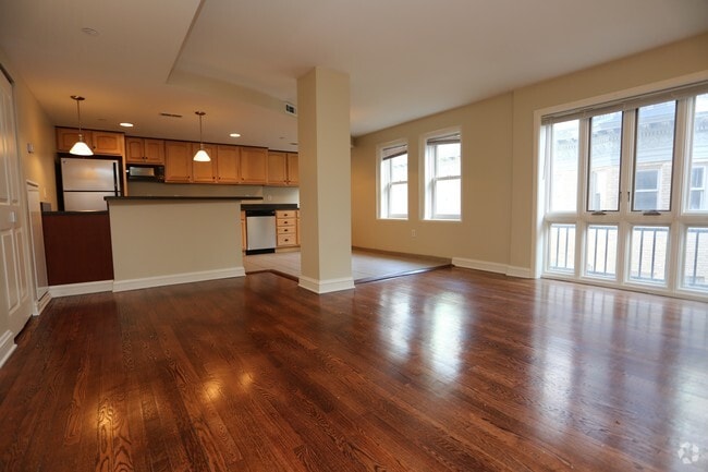 Living Room 2BR, 2BA - Park Lane Villa Apartments