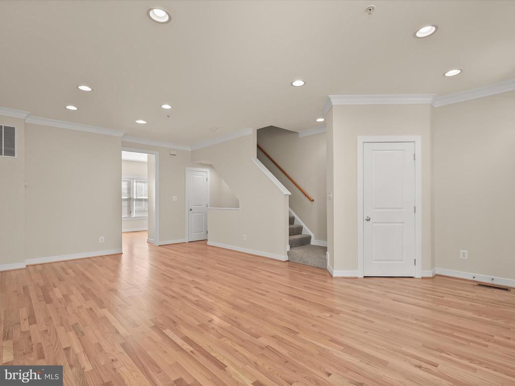 2356 Cobble Hill Terrace, WheatonGlenmont, MD 20902 Townhome Rentals