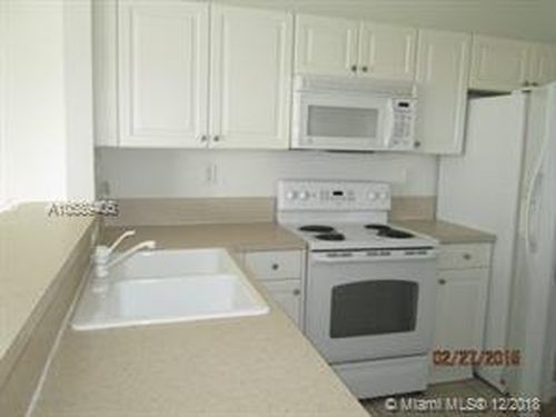 Foto del edificio - 1420 NE 33rd Ave