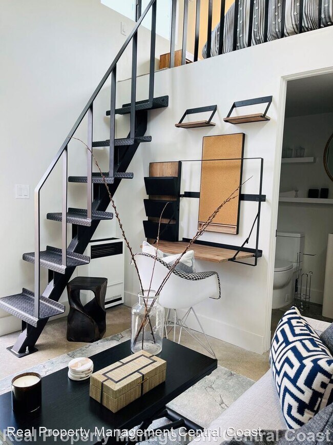 Foto del edificio - Studio, 1 bath House - 1117 Margarita Ave # B