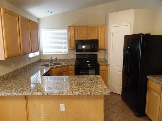 Foto del edificio - 6946 S Decora Way