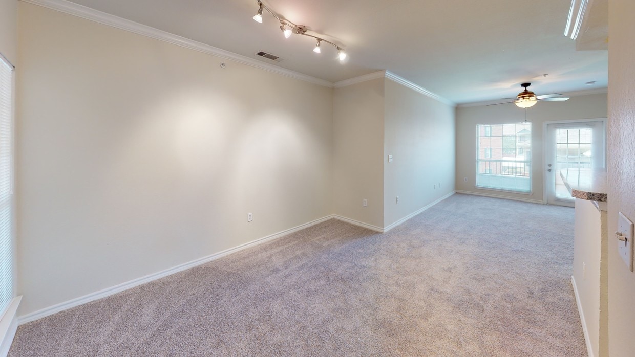 Photo - Chapel Hill Apartments