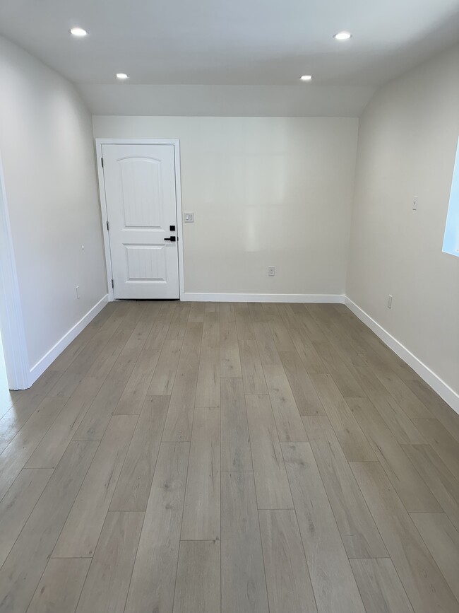 Foto del edificio - 12272 Remington St