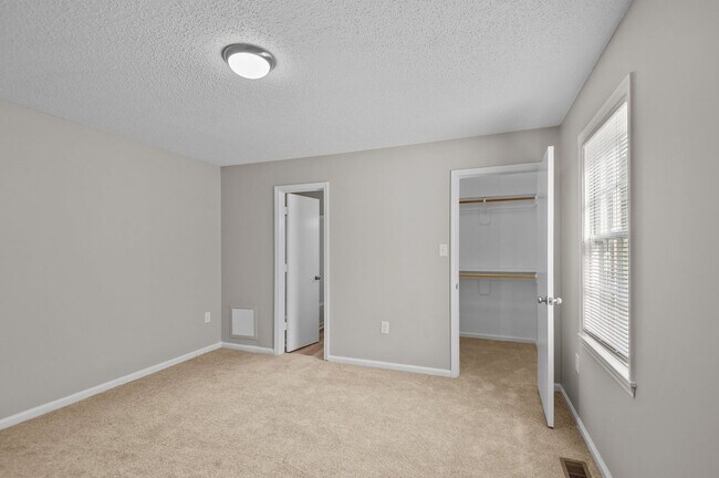 Foto del edificio - Cute Remodeled home in Cul-de-sac