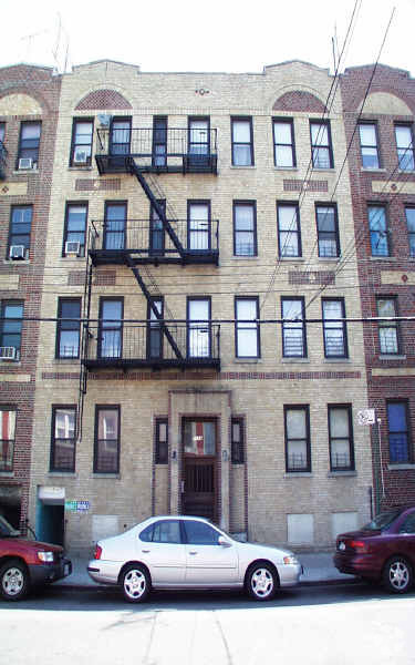 Primary Photo - 1158 Colgate Ave