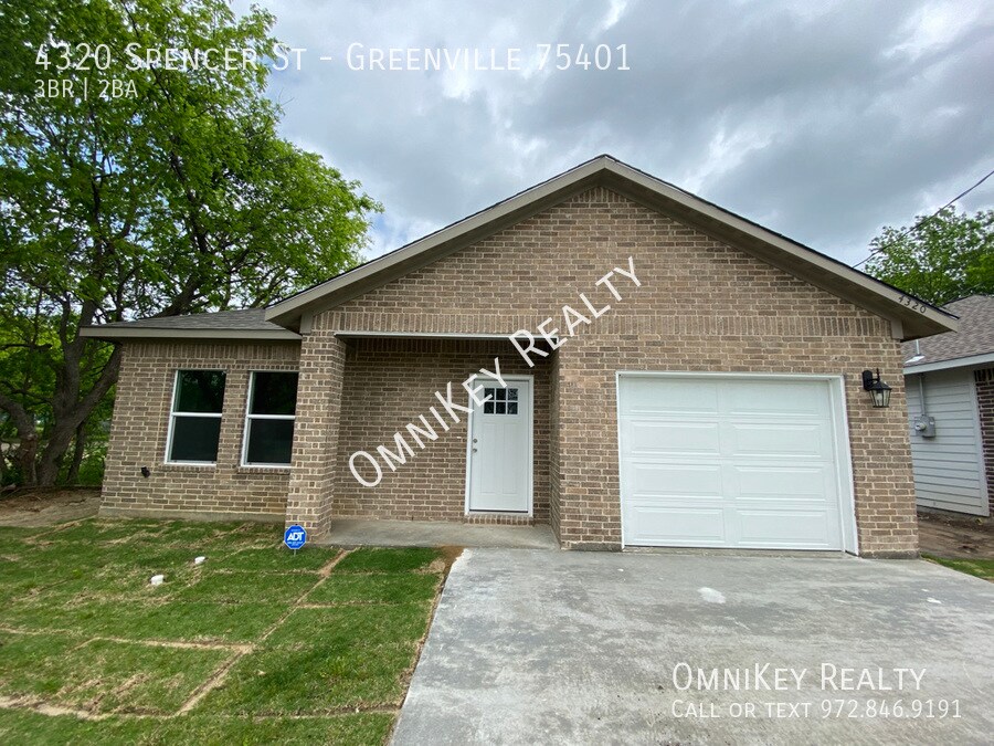 Foto principal - 4320 Spencer St