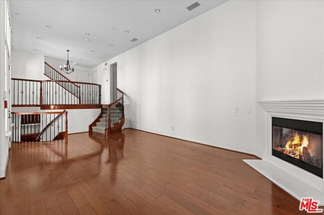 Building Photo - 6010 S Celedon Creek