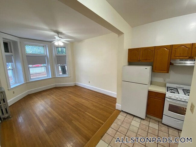 Foto del edificio - 23 Brighton Ave