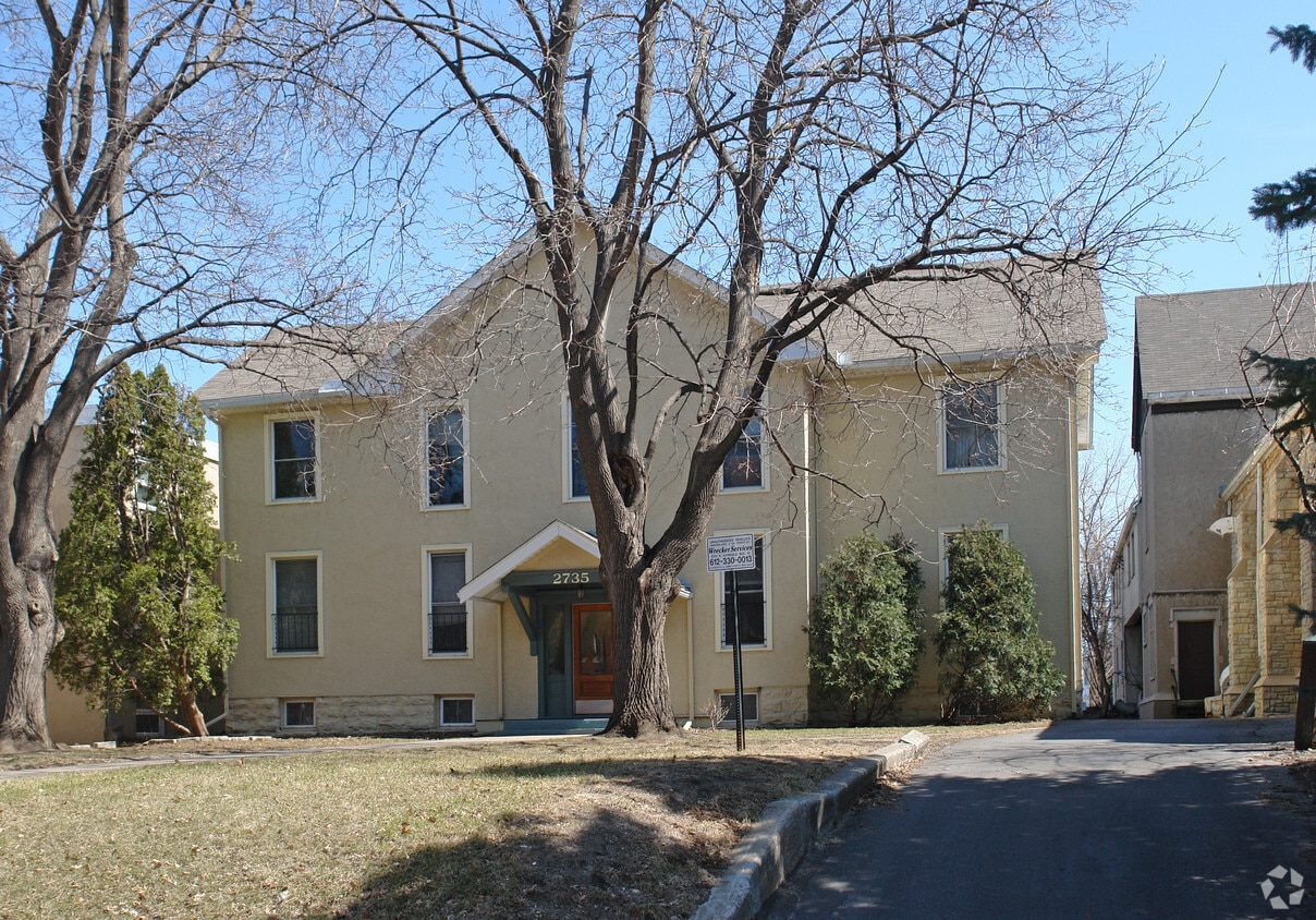 Primary Photo - 2735 Humboldt Ave S