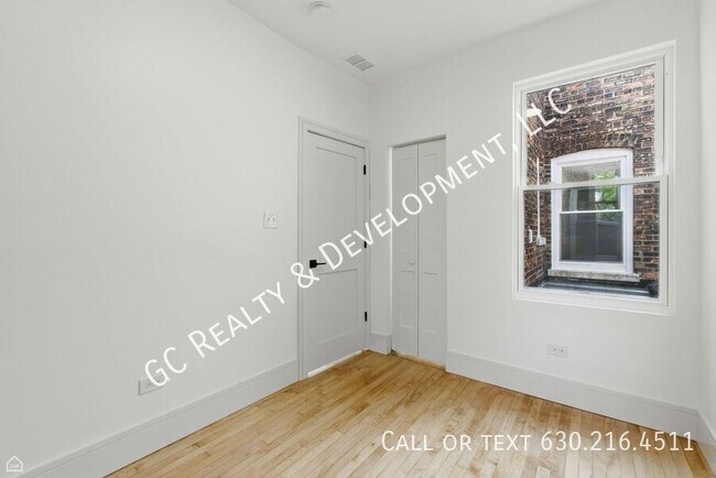 Foto del edificio - 1928 W 21st St