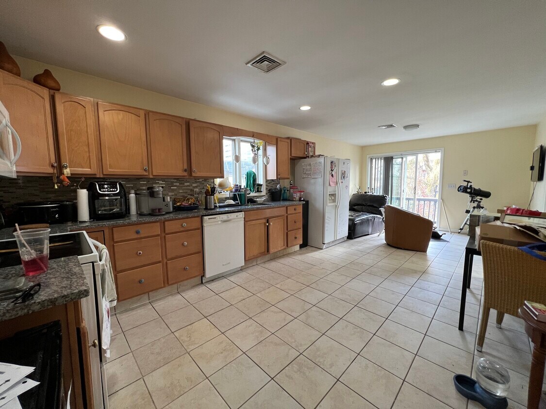 22 Arcadia St Unit 2, Revere, MA 02151 Apartments in Revere, MA