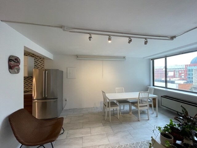 Foto del edificio - 1325 18th St NW