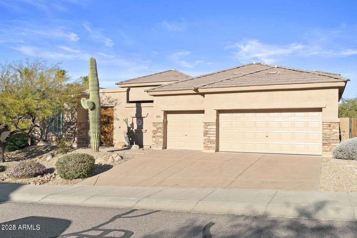 Primary Photo - 27961 N 114th Way