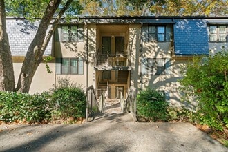 Building Photo - 188 Triumph Dr NW