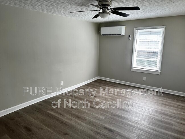 Building Photo - 105 Snider Ave