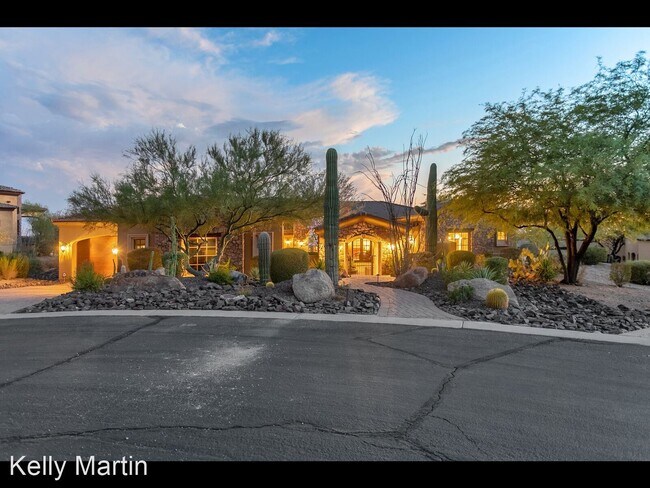 Building Photo - 5 br, 5 bath House - 8358 E View Crest Circle