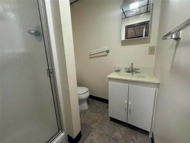 Foto del edificio - 275 Main St