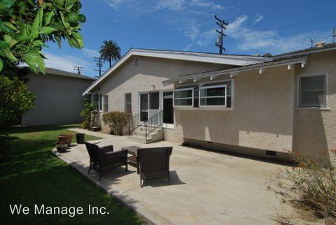 Building Photo - 108 Redondo Ave