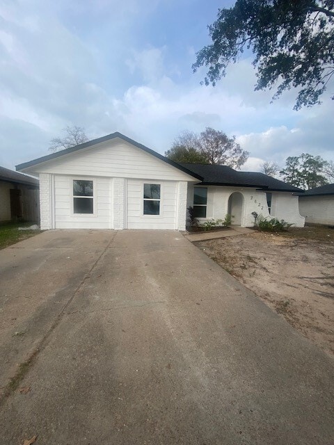 Building Photo - 7622 Williams St