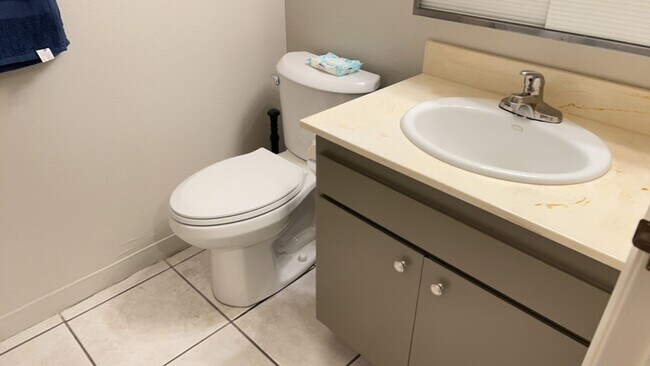 Foto del edificio - Amazing Grand Terrace Home