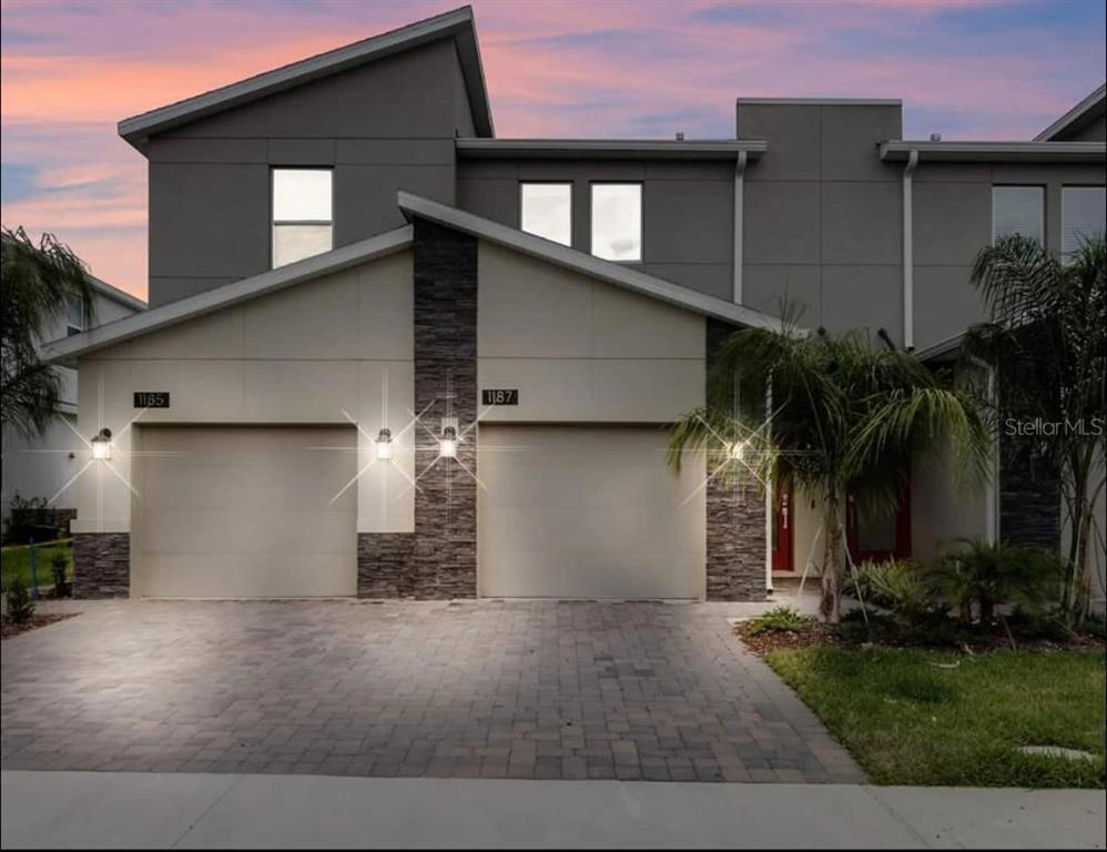 Primary Photo - 1139 Drop Ln