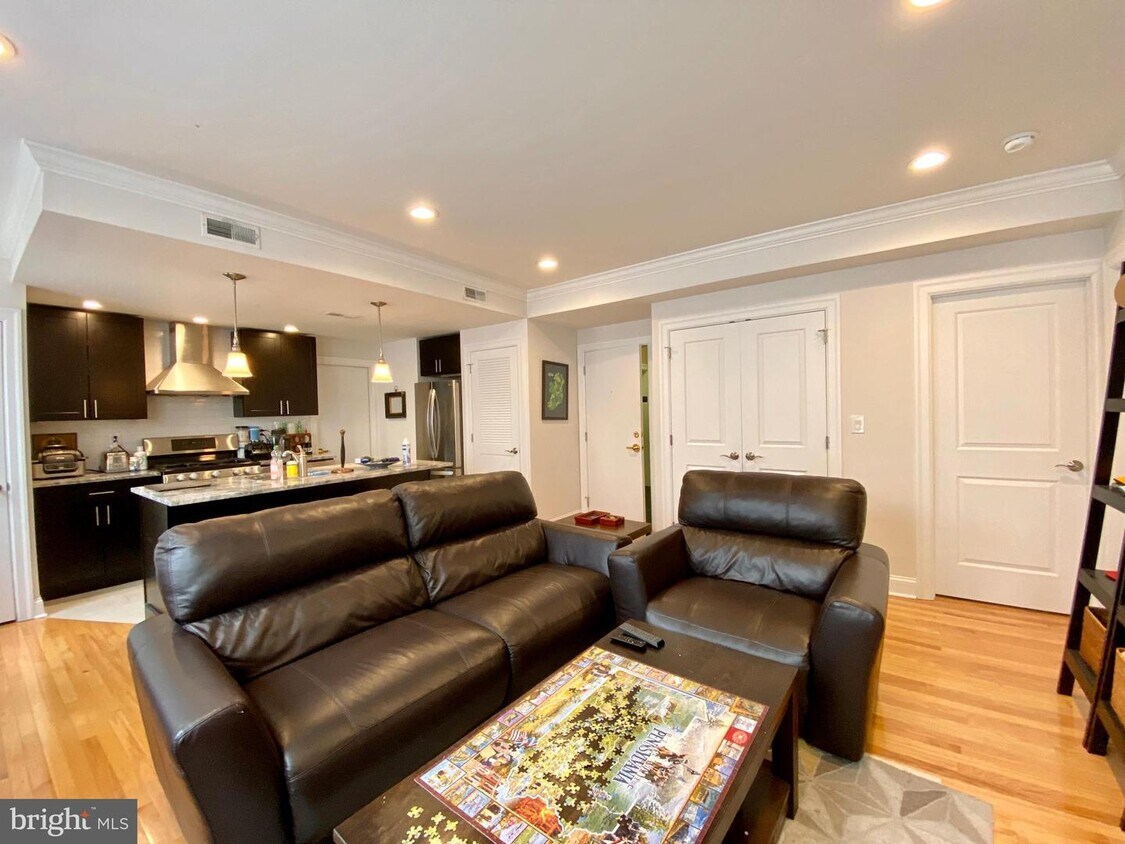 Foto principal - 326 S 19th St