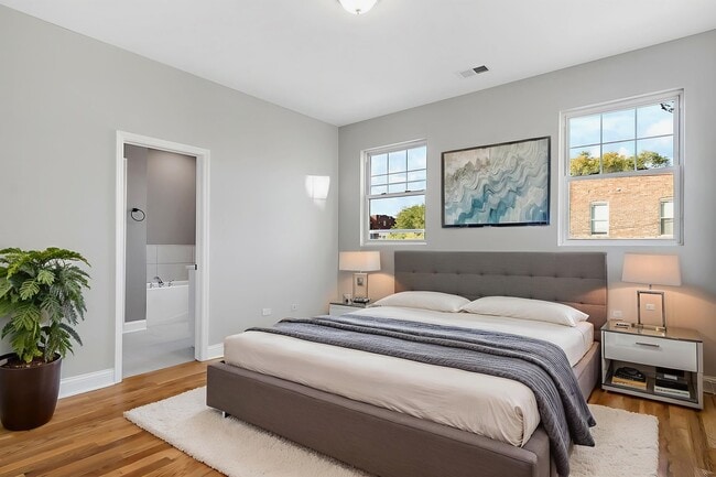 Foto del edificio - 6156 S Kenwood Ave