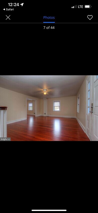 Primary Photo - 634 W Valley Rd