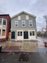 Building Photo - 351 4th St