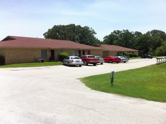 Shady Oaks Apartments Mount Pleasant Tx Building Photo Shady Oaks Apartments