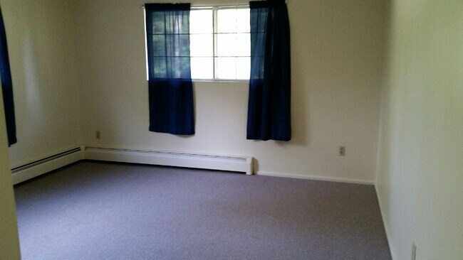 Foto del edificio - 10146 W Forest Home Ave