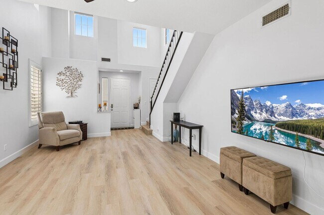 Foto del edificio - Newly Remodeled 4 Bedroom Aliso Viejo Home...