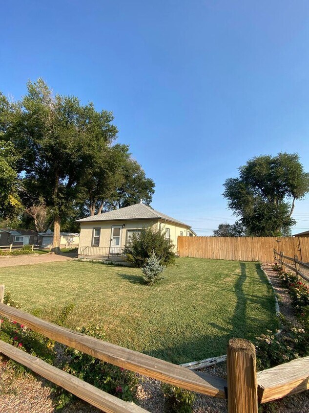 Primary Photo - 2 br, 1 bath House - 31569 Acoma Road