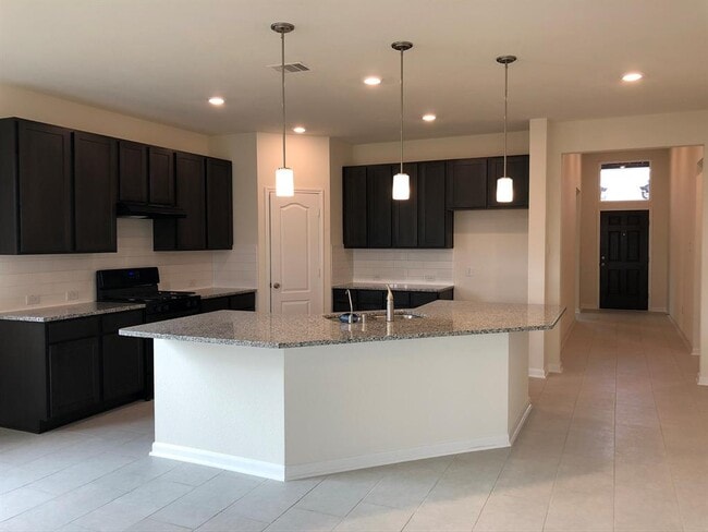 Building Photo - 28423 Bobcat Bayou Dr