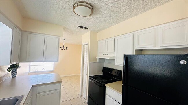 Building Photo - 1001 Buccaneer Dr
