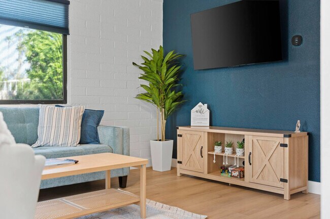 Foto del edificio - 4407 N 13th Pl