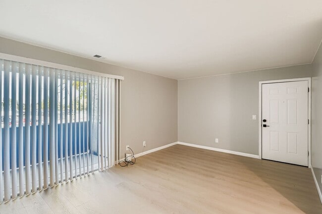 Photo - 2 Bed / 1 Bath spacious second floor condo...