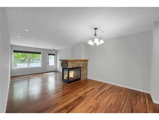 Building Photo - 10866 Kingsfield Ln